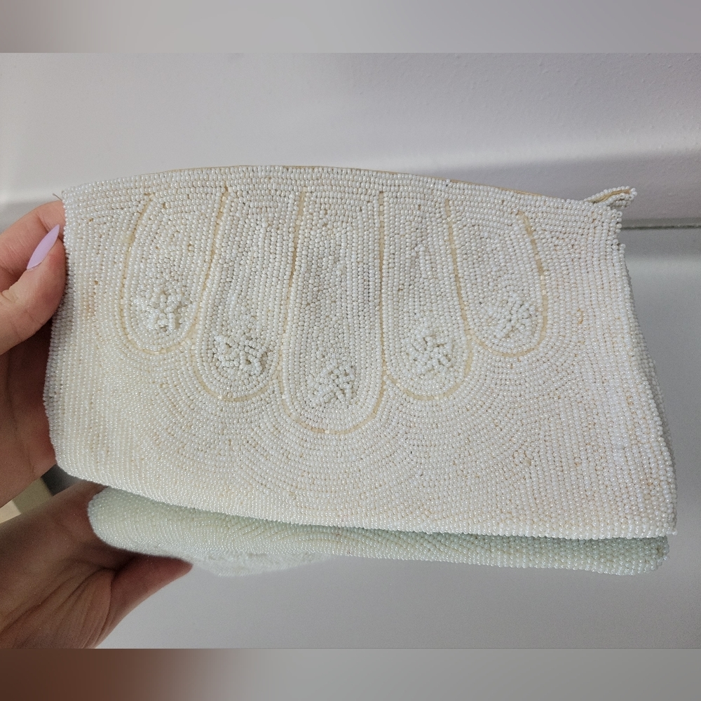 Vintage Pearly White Beaded Clutch by Debbie